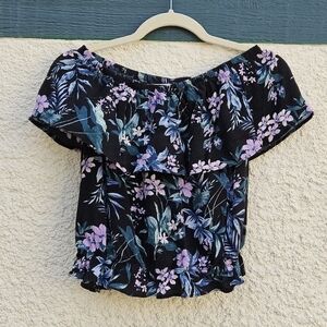 American Eagle black floral off the shoulder crop top XS